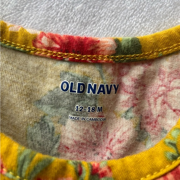 Old Navy size 12-18 month dress - Picture 3 of 3
